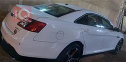 Ford Taurus
